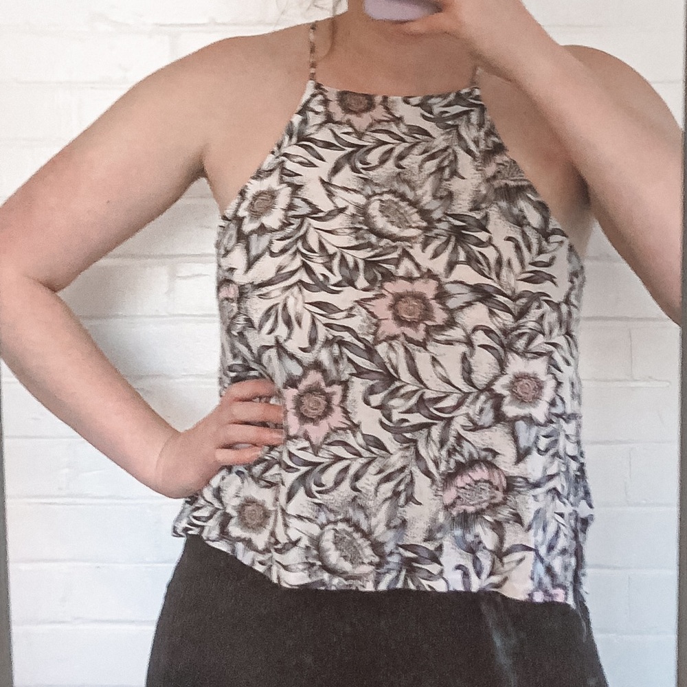 Floral flowy tank top